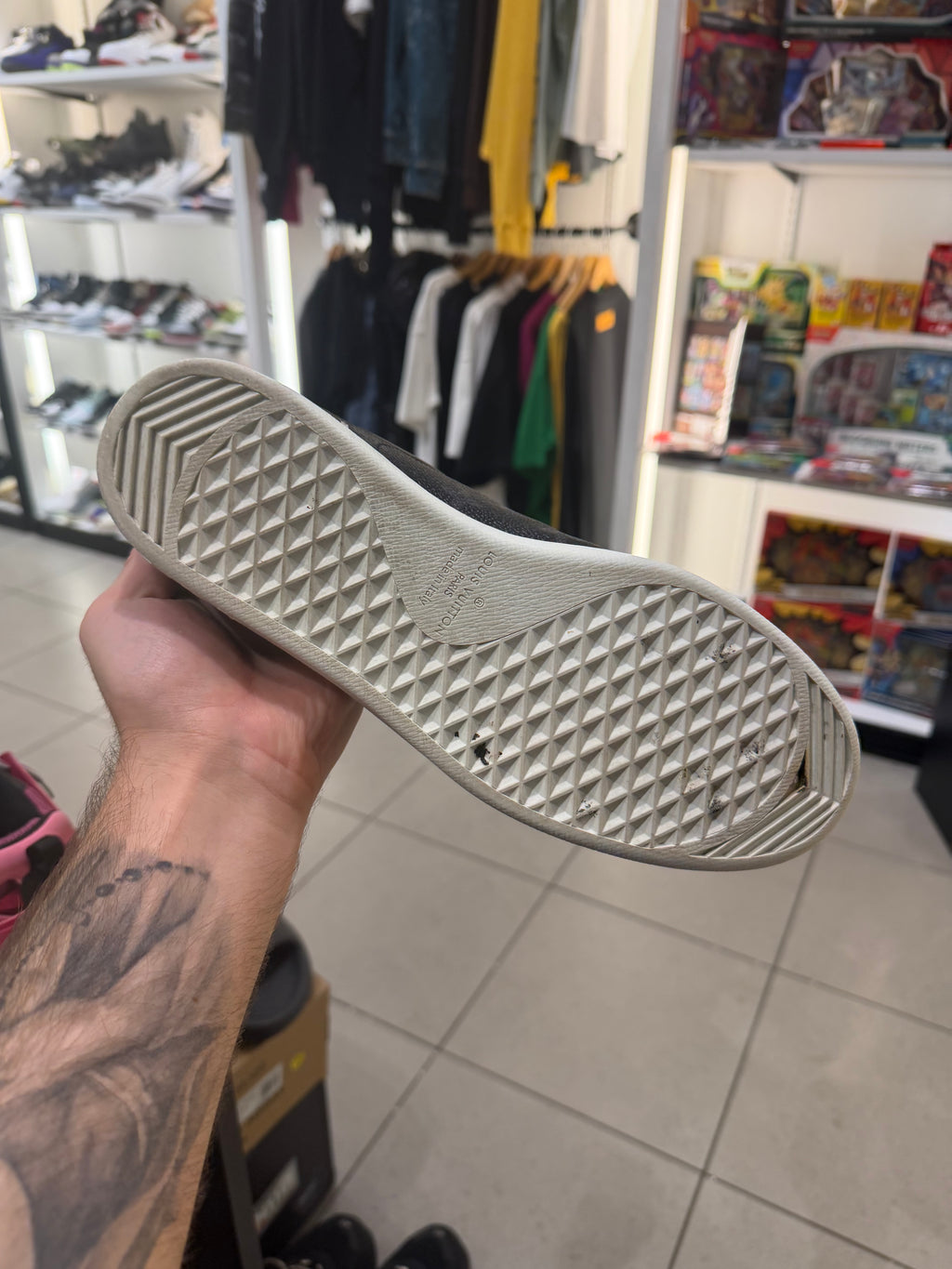 Louis Vuitton Damier Belt White Pre Owned, Louis Vuitton Damier Belt Black Pre Owned, Louis Vuitton Sneaker Sz 10 US Pre Owned